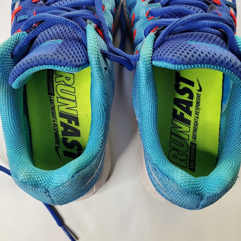 Nike - Picture 6 of 11